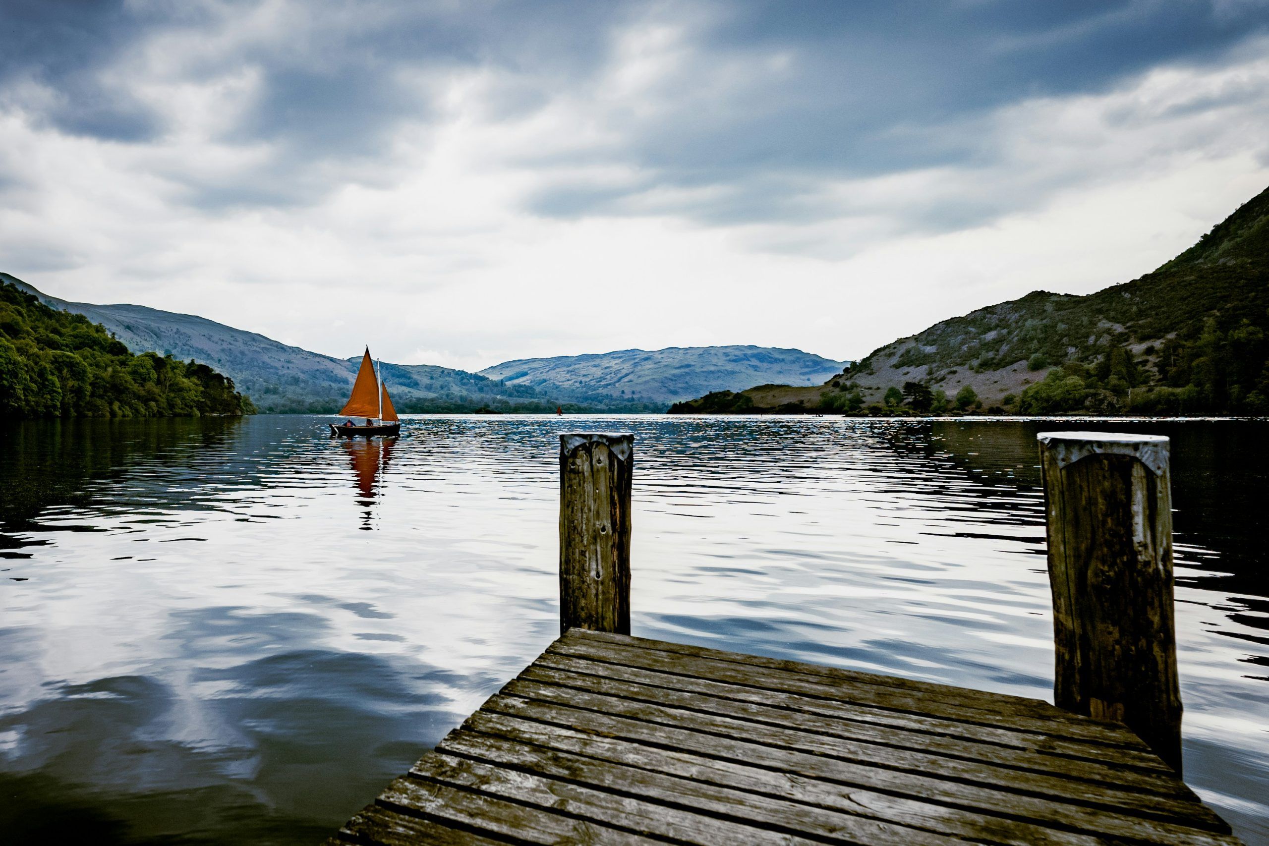 ullswater jetty with boat